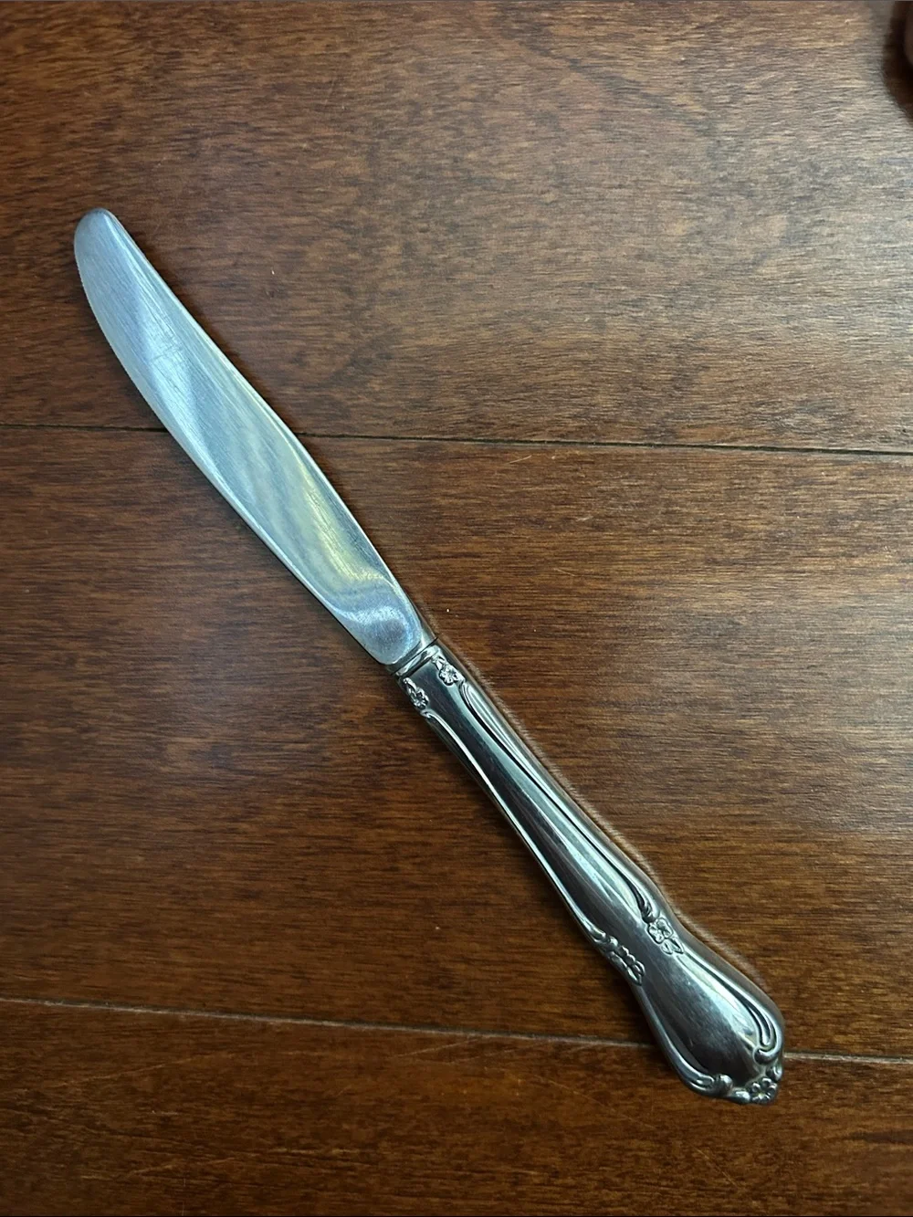 Vintage Oneida Craft Chateaux Deluxe Stainless Steel Flatware Set - 27 Pieces